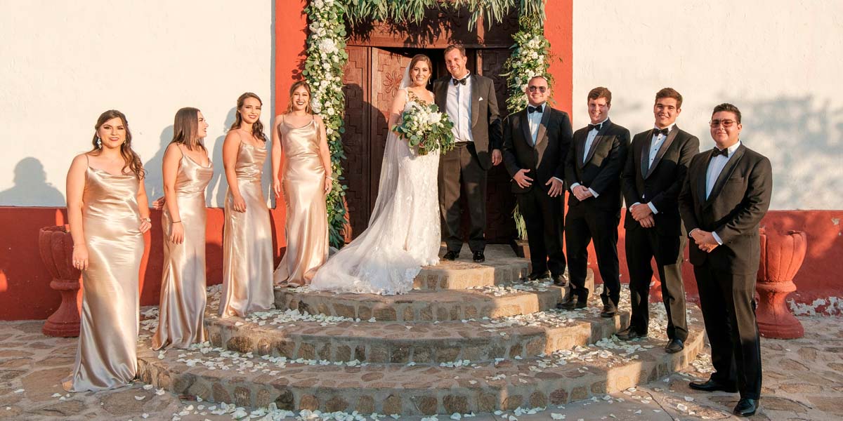 DAMAS DE HONOR